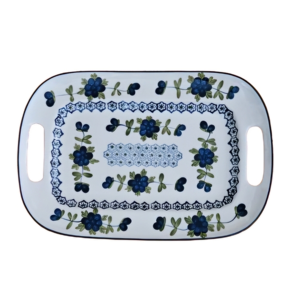 *Nicolette Serving Platter by Tabletops Unlimited - Picture 1 of 3